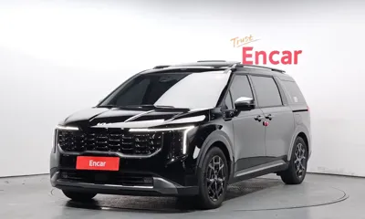 Kia Canival · 2025 год
