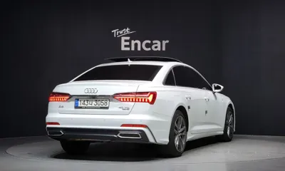 Audi A6 2022, 49483 км, за 23059.13 USD