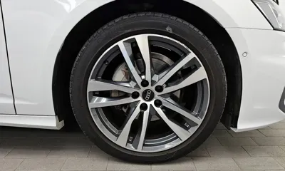 Audi A6 2022, 49483 км, за 23059.13 USD
