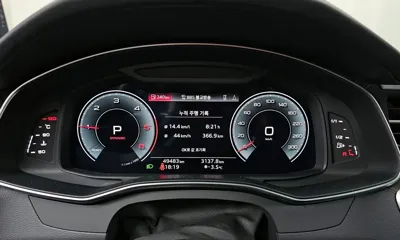 Audi A6 2022, 49483 км, за 23059.13 USD - фото 8