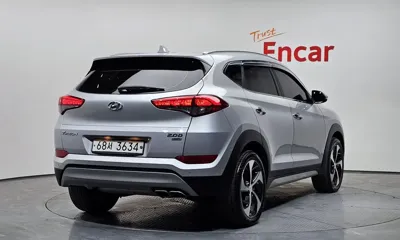 Hyundai Tucson 2018, 93294 км, за 10571.52 USD