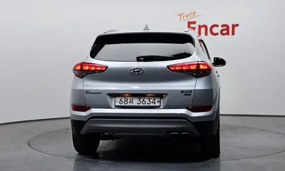 Hyundai Tucson 2018, 93294 км, за 10571.52 USD