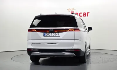 Kia Canival 2021, 46950 км, за 17133.56 USD