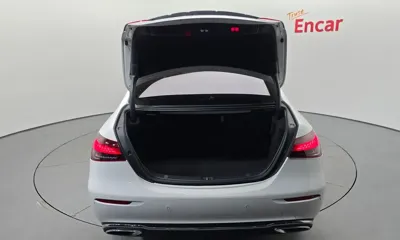 Mercedes-Benz E-Class 2022, 27086 км, за 27452.54 USD - фото 31
