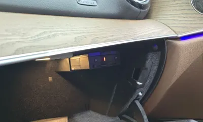 Mercedes-Benz E-Class 2022, 27086 км, за 27452.54 USD - фото 35