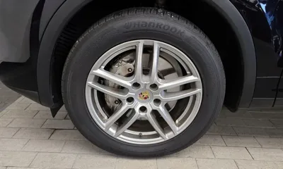 Porsche Cayenne 2015, 189752 км, за 12884.04 USD