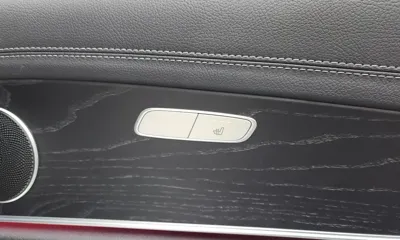 Mercedes-Benz E-Class 2021, 52099 км, за 24429.98 USD - фото 32