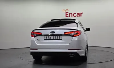 Kia K5 2013, 176254 км, за 3039.31 USD