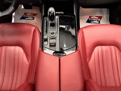 Maserati Levante 2019, 61000 км, за 37521.34 USD