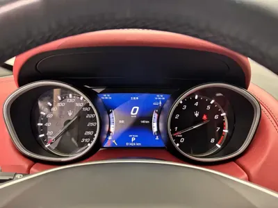 Maserati Levante 2019, 61000 км, за 37521.34 USD - фото 15