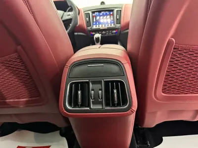 Maserati Levante 2019, 61000 км, за 37521.34 USD - фото 18