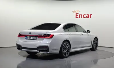 BMW 7-Series 2022, 111937 км, за 33535.18 USD