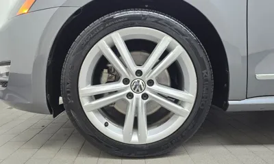 Volkswagen Passat 2015, 84174 км, за 4683.84 USD