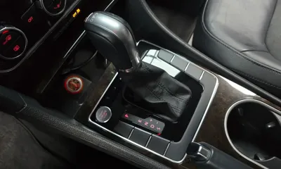 Volkswagen Passat 2015, 84174 км, за 4683.84 USD - фото 9