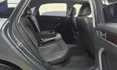 Volkswagen Passat 2015, 84174 км, за 4683.84 USD - фото 12