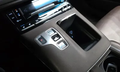 Hyundai Grandeur 2020, 75657 км, за 13815.45 USD - фото 9