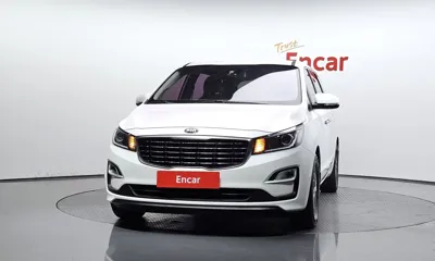 Kia Canival 2020, 118882 км, за 6440.29 USD