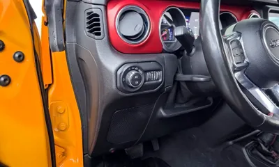 Jeep Wrangler 2021, 74676 км, за 34134.17 USD - фото 17