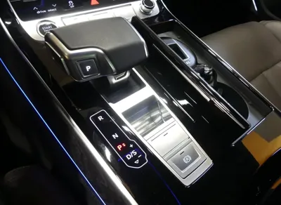 Audi A8 2022, 29000 км, за 50331.08 USD - фото 9
