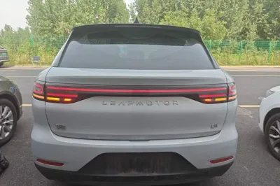 Leapmotor C11 2021, 43800 км, за 14802 USD