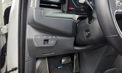 Kia EV9 2024, 86743 км, за 36694.24 USD - фото 16