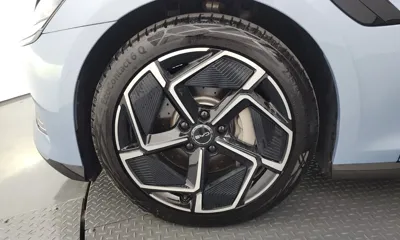 BYD Seal 2025, 7878 км, за 25052.9 USD