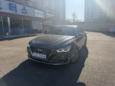 Hyundai Grandeur 2018, 105579 км, за 10353.58 USD