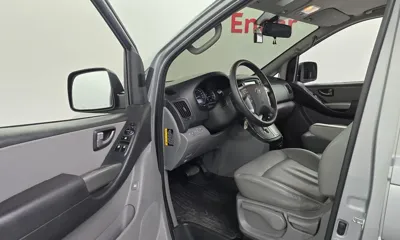 Hyundai Starex 2019, 61144 км, за 11074.92 USD - фото 10