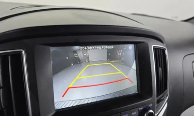 Hyundai Starex 2019, 61144 км, за 11074.92 USD - фото 16