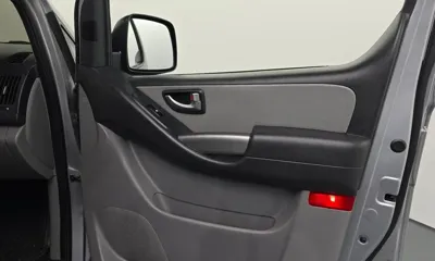 Hyundai Starex 2019, 61144 км, за 11074.92 USD - фото 24
