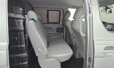 Hyundai Starex 2019, 61144 км, за 11074.92 USD - фото 27