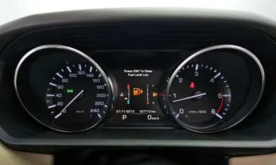 Land Rover Range Rover Sport 2015, 127713 км, за 12877.43 USD - фото 8