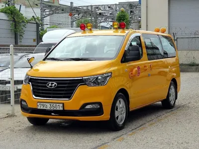 Hyundai Starex 2021, 59234 км, за 16771.76 USD