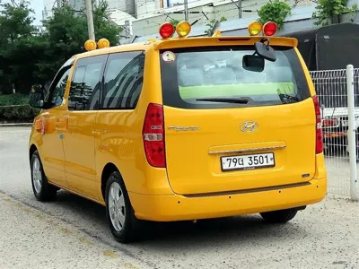 Hyundai Starex 2021, 59234 км, за 16771.76 USD
