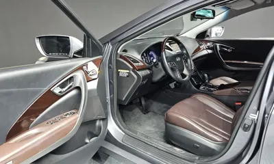 Hyundai Grandeur 2012, 52362 км, за 4266.77 USD - фото 10