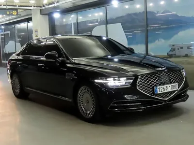 Genesis G90 · 2019 год