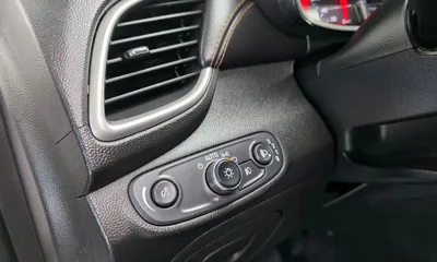 ChevroletGMDaewoo Trax 2019, 111550 км, за 5244.85 USD - фото 13