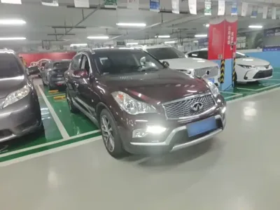 Infiniti QX50 2015, 89000 км, за 6861.5 USD