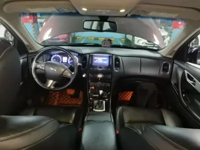 Infiniti QX50 2015, 89000 км, за 6822.78 USD - фото 10