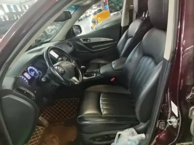Infiniti QX50 2015, 89000 км, за 6822.78 USD - фото 15