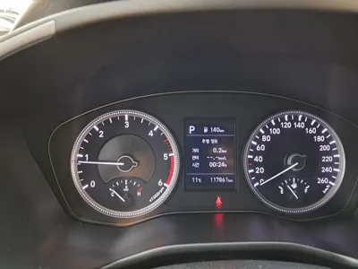Hyundai Santafe 2020, 117000 км, за 11100.1 USD
