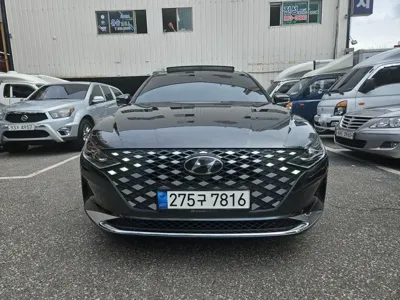 Hyundai Grandeur 2020, 107409 км, за 12685.41 USD