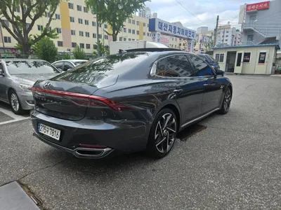 Hyundai Grandeur 2020, 107409 км, за 12685.41 USD
