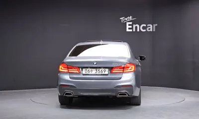 BMW 5-Series 2018, 101390 км, за 26250.49 USD