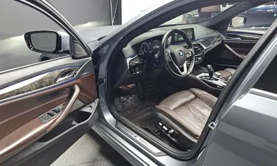 BMW 5-Series 2018, 101390 км, за 26052.13 USD - фото 10