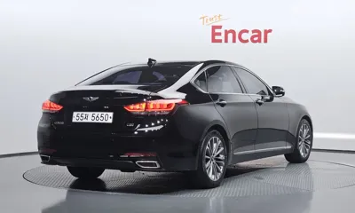 Hyundai Genesis 2016, 77307 км, за 8861.76 USD