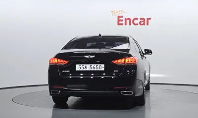 Hyundai Genesis 2016, 77307 км, за 8861.76 USD