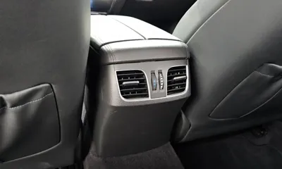 Hyundai Genesis 2016, 77307 км, за 8861.76 USD - фото 29