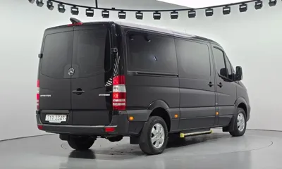 Mercedes-Benz Sprinter 2017, 52150 км, за 26423.82 USD