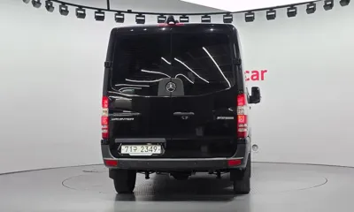 Mercedes-Benz Sprinter 2017, 52150 км, за 26423.82 USD